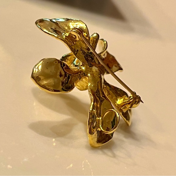 La Belle Collection 24k Gold Brooche - Picture 9 of 14